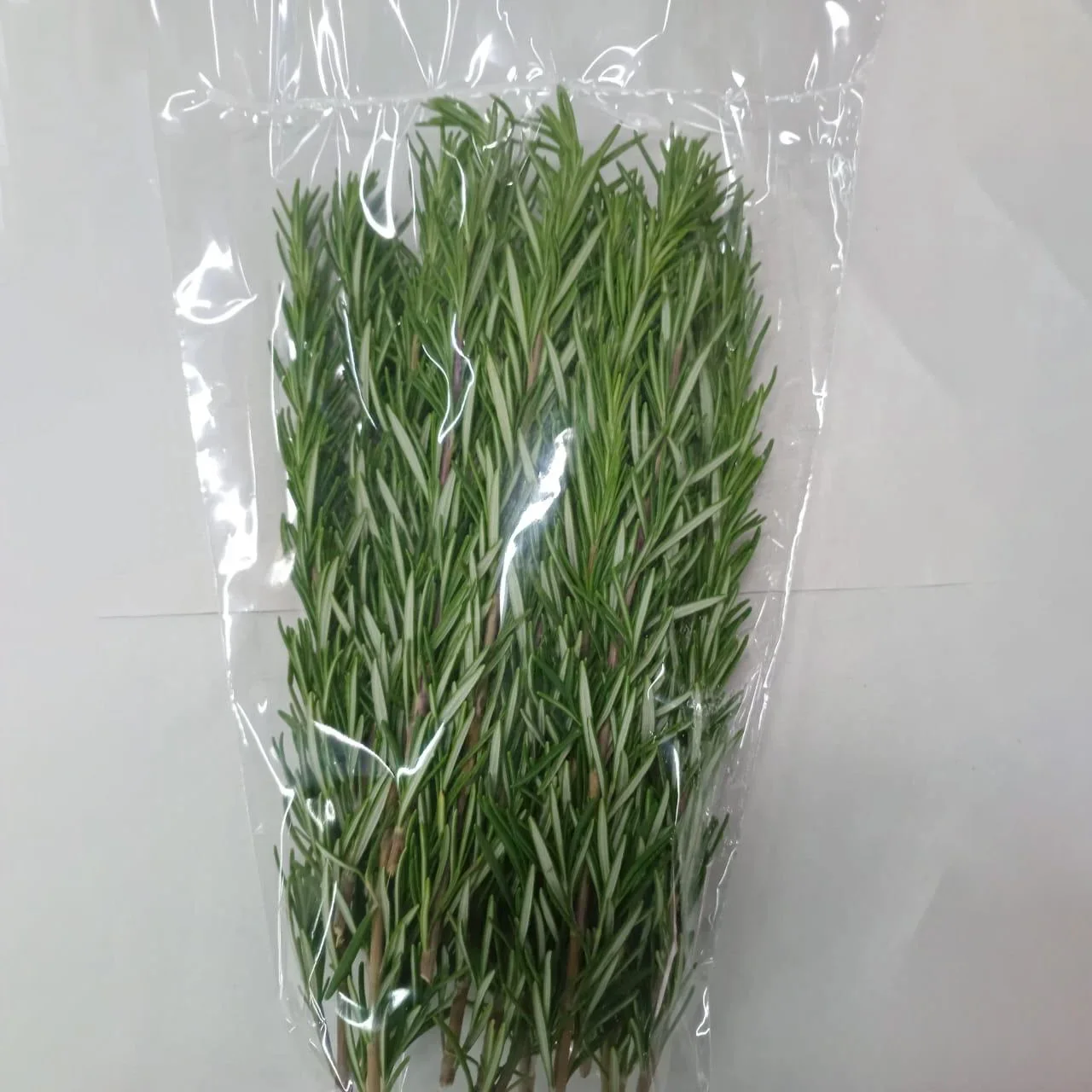 Premium Wholesale Rosemary IQF Frozen Mango Bulk High Quality Retail New Crop Halves/Dices | Bulk Export Garade From kenya