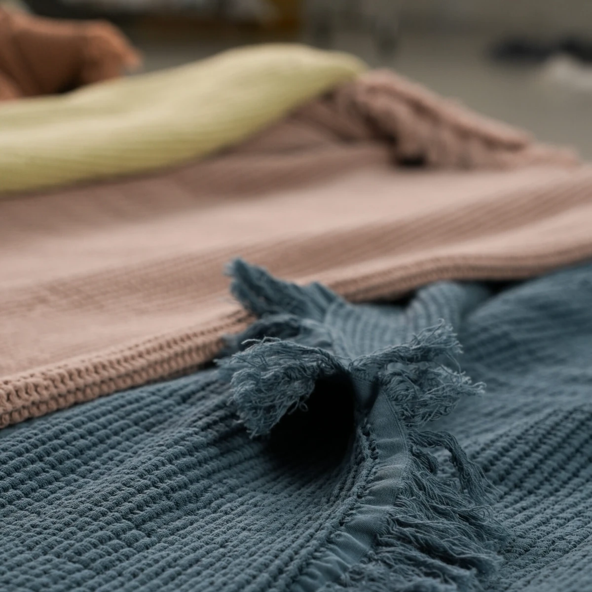Cotton Coverlet 100% Crafted from premium cotton II Coverlet combines natural softness, breathability