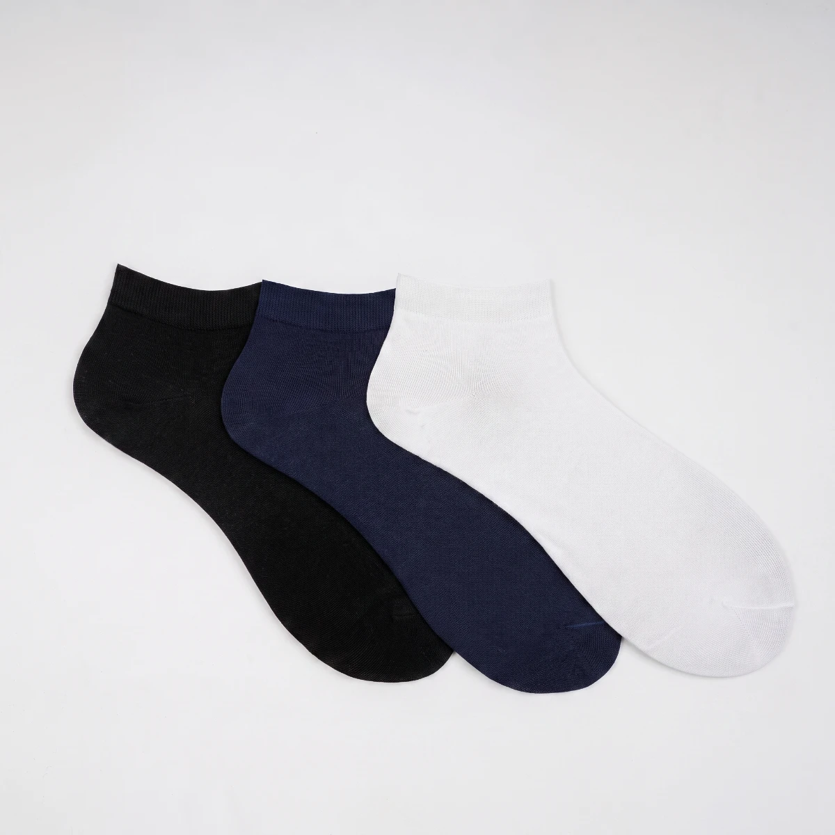 Luxury Locarno Casual Socket Solid Colored Ankle High Quality Cotton Socks Breathable for Women & men